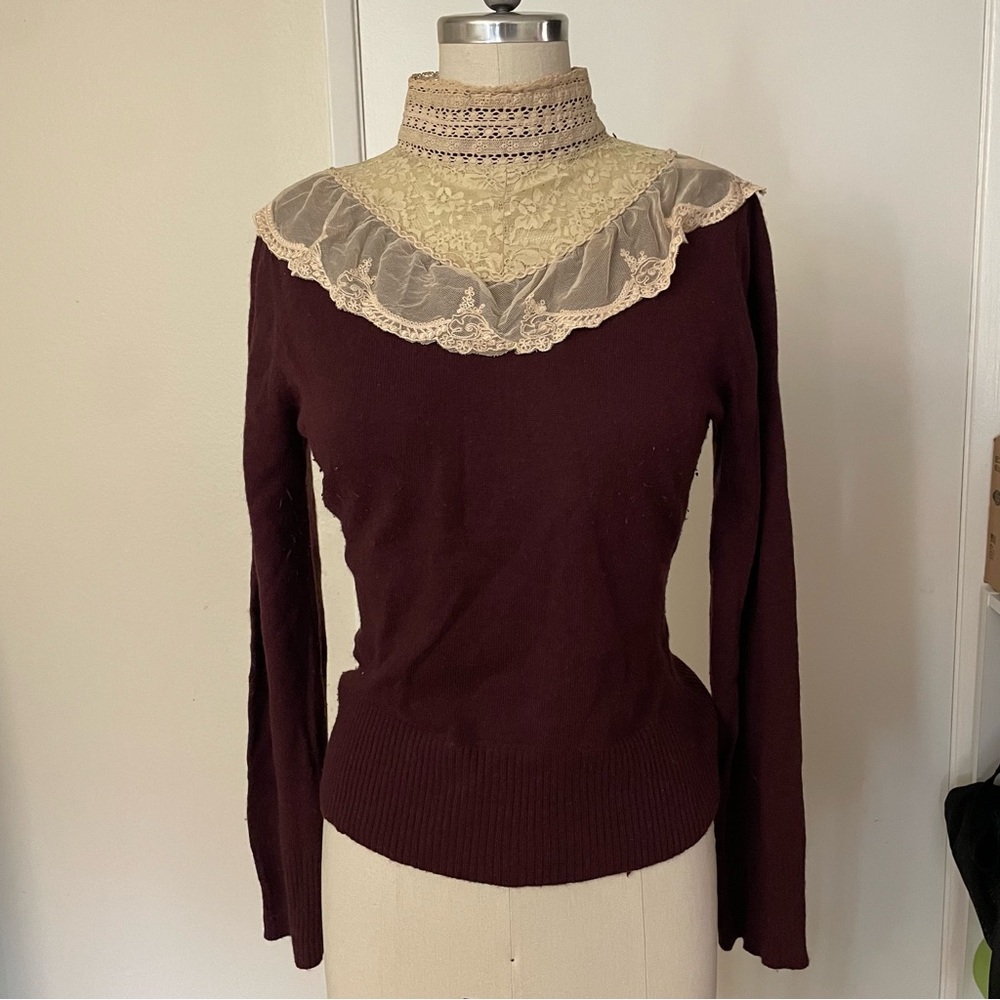 Vintage 90s Victorian style Burgundy lace collar sweater